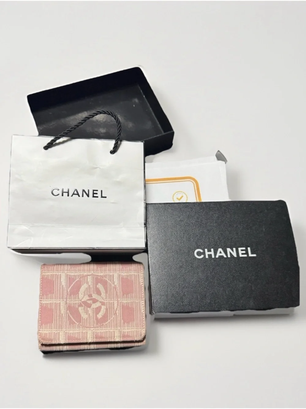 Chanel Pink Quilted wallet w/COA & bag
